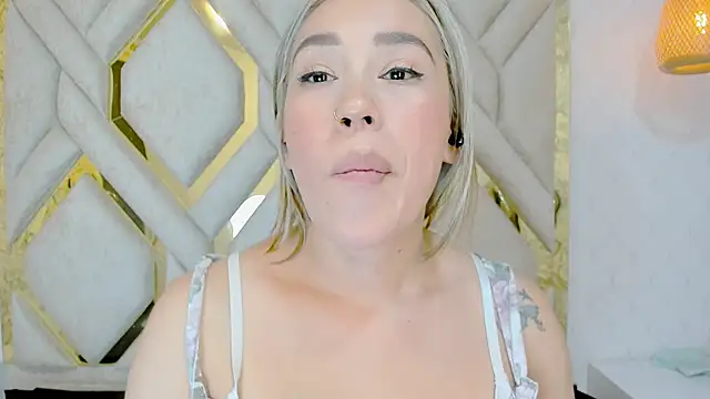 Lannajansen online show from February 7, 2025, 4:56 pm