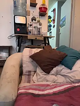 paullliliu online show from March 13, 2026, 4:35 pm