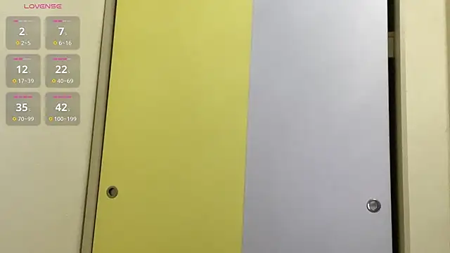 Snapshot of Kkeaiio-11 chatting on January 26, 2025, 1:36 pm Kkeaiio-11 online show from January 26, 2025, 1:36 pm