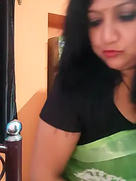 horny lizia online show from April 14, 2026, 6:25 pm