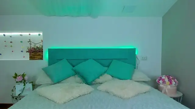 Snapshot of mars_elina_ chatting on March 8, 2025, 2:30 pm mars elina  online show from March 8, 2025, 2:30 pm