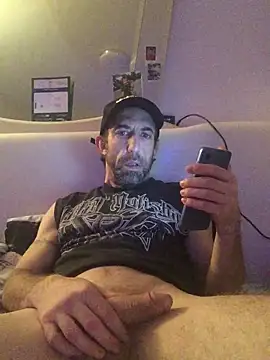 Pilote19 online show from November 28, 2025, 6:43 pm