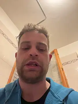 Snapshot of Sborratore1092 chatting on February 5, 2025, 4:06 am Sborratore1092 online show from February 5, 2025, 4:06 am