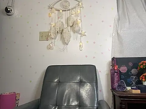 Snapshot of desiiiinigal chatting on February 20, 2026, 7:03 pm desiiiinigal online show from February 20, 2026, 7:03 pm