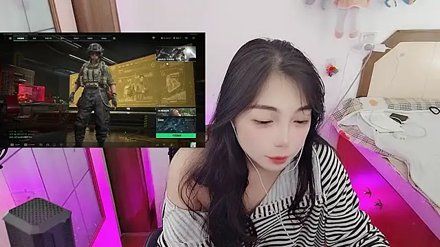 Snapshot of Song_99 chatting on March 3, 2026, 5:24 am Song 99 online show from March 3, 2026, 5:24 am