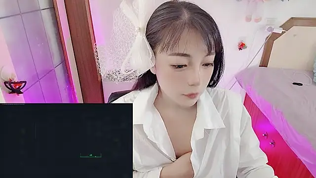 Snapshot of Song_99 chatting on March 25, 2026, 4:07 am Song 99 online show from March 25, 2026, 4:07 am