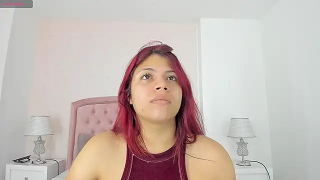 Kendall  Fox online show from October 5, 2025, 6:23 am