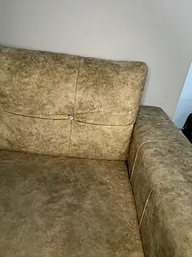 lovesgirl0 online show from October 3, 2025, 11:29 am