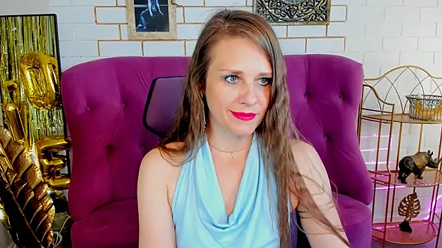 EmiliaBedy online show from May 14, 2026, 9:16 am