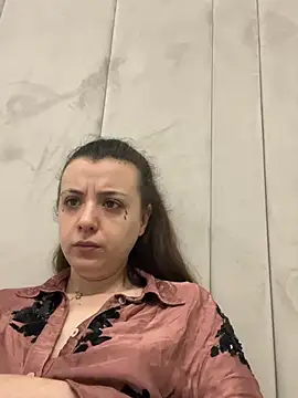 bunnythetailor online show from May 30, 2026, 8:28 pm