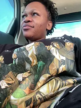 Snapshot of Boneca25 chatting on April 4, 2026, 7:50 am Boneca25 online show from April 4, 2026, 7:50 am