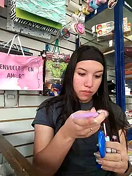 samathasexx online show from March 9, 2025, 9:14 pm