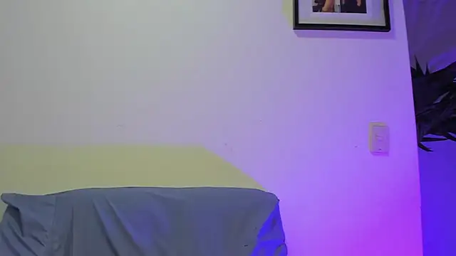 Snapshot of vicky__skinny_1 chatting on March 8, 2025, 12:09 pm vicky skinny 1 online show from March 8, 2025, 12:09 pm