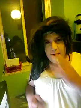 Adrianka online show from October 7, 2025, 10:18 pm