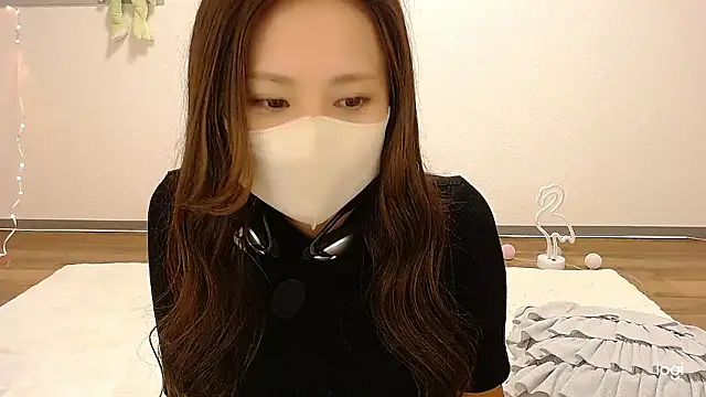 Snapshot of hinano_JP chatting on October 1, 2025, 2:06 am hinano JP online show from October 1, 2025, 2:06 am