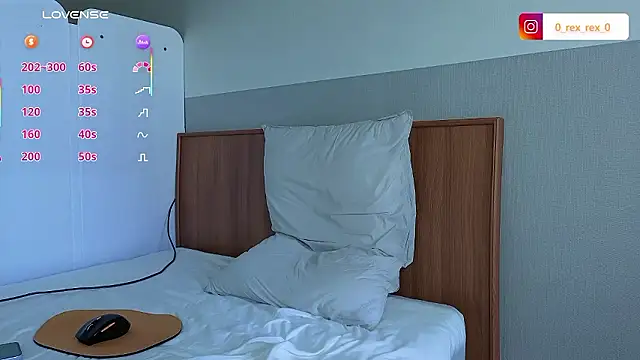 Doh728 online show from October 10, 2025, 12:53 am