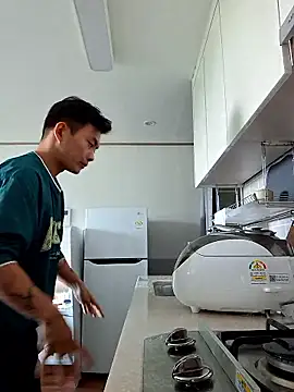 Doh728 online show from November 7, 2025, 2:00 am