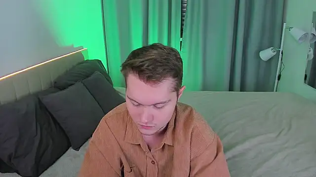 Asacura Yo online show from February 5, 2025, 8:21 am