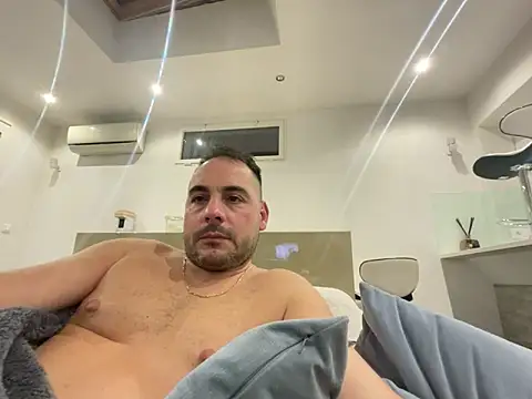 Snapshot of justeqqun chatting on November 16, 2025, 4:56 pm justeqqun online show from November 16, 2025, 4:56 pm