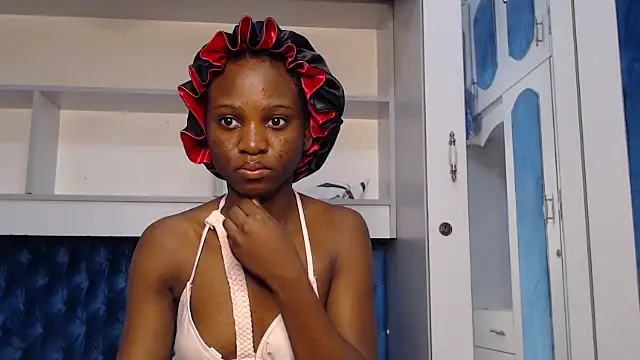 YoungDiva69 online show from October 28, 2025, 2:04 am