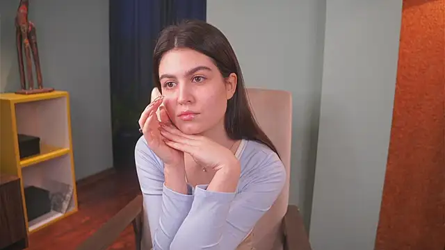 Snapshot of KennaVorn chatting on January 28, 2025, 3:57 am KennaVorn online show from January 28, 2025, 3:57 am