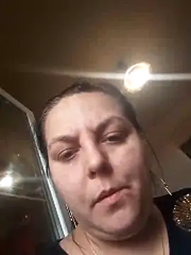 Wetandnaughtyxx online show from March 18, 2026, 9:12 am