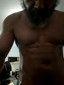 shavez5888 online show from October 7, 2025, 10:40 pm