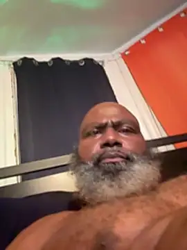 shavez5888 online show from August 4, 2026, 6:38 am