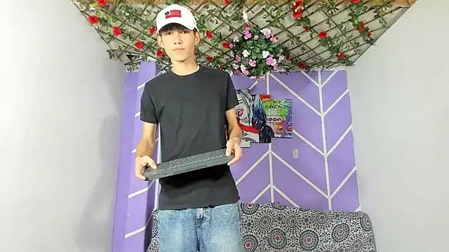 Snapshot of Escarlet_Abel-06 chatting on February 25, 2025, 1:20 am Escarlet Abel-06 online show from February 25, 2025, 1:20 am