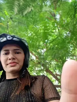 -Nicol online show from June 3, 2026, 2:33 pm