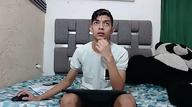 KING STYLE2 online show from February 17, 2025, 11:09 pm