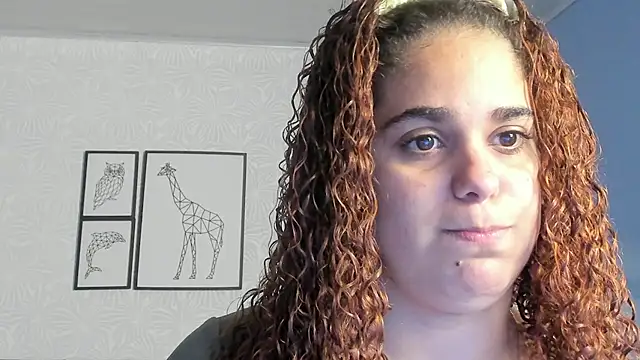 Snapshot of ninna_curly chatting on June 4, 2026, 4:18 am ninna curly online show from June 4, 2026, 4:18 am