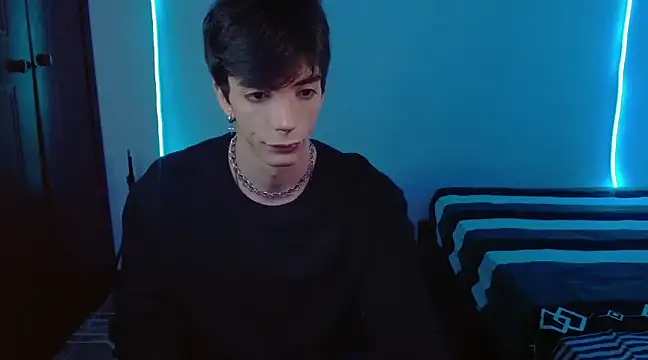 Snapshot of H3ll_B0I chatting on March 1, 2025, 5:52 am H3ll B0I online show from March 1, 2025, 5:52 am