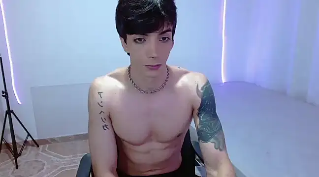 Snapshot of H3ll_B0I chatting on March 16, 2025, 2:21 am H3ll B0I online show from March 16, 2025, 2:21 am