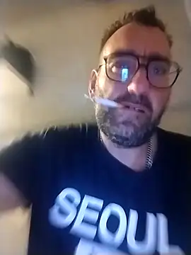 Snapshot of Hardasanut chatting on November 6, 2025, 11:04 pm Hardasanut online show from November 6, 2025, 11:04 pm