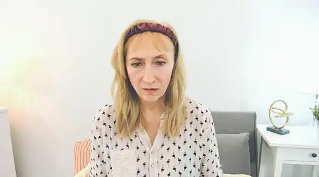 Snapshot of MargaretMilf69 chatting on February 16, 2025, 11:16 am MargaretMilf69 online show from February 16, 2025, 11:16 am