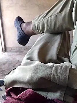 xmanrawan2 online show from March 22, 2025, 6:43 am