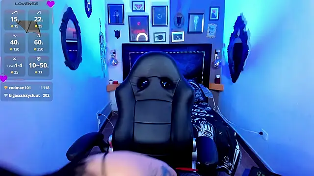 IsisRaichuu  online show from February 23, 2025, 2:51 am