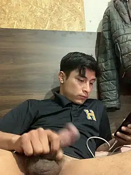 EduardoEspinoza12 online show from April 13, 2026, 8:31 am