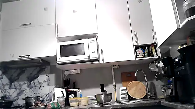 Misssweet s online show from November 28, 2025, 4:15 am