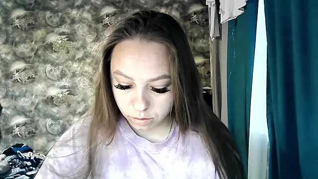 Snapshot of Misssweet_s chatting on June 3, 2026, 4:15 am Misssweet s online show from June 3, 2026, 4:15 am