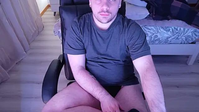 alexx0904 online show from March 7, 2026, 11:24 pm