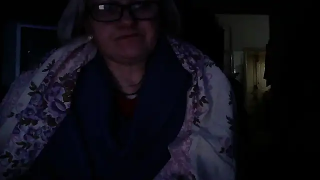 Mayya4321 online show from February 9, 2026, 3:27 pm