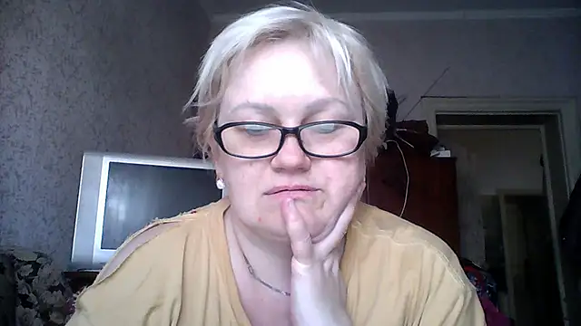 Mayya4321 online show from March 20, 2026, 12:10 pm