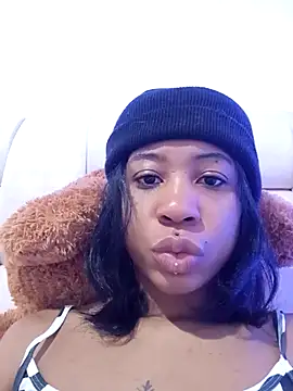 Snapshot of Zaira_Rose_ chatting on March 20, 2026, 2:44 pm Zaira Rose online show from March 20, 2026, 2:44 pm