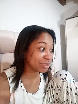 Snapshot of Zaira_Rose_ chatting on April 16, 2026, 3:13 pm Zaira Rose online show from April 16, 2026, 3:13 pm