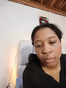 Snapshot of Zaira_Rose_ chatting on July 16, 2026, 2:50 am Zaira Rose online show from July 16, 2026, 2:50 am