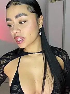 Snapshot of meli_ortiz_ chatting on October 13, 2025, 1:33 pm meli ortiz  online show from October 13, 2025, 1:33 pm