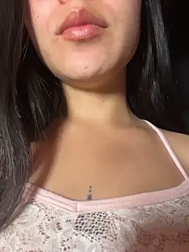 Snapshot of eileensophi chatting on February 14, 2026, 2:19 am eileensophi online show from February 14, 2026, 2:19 am