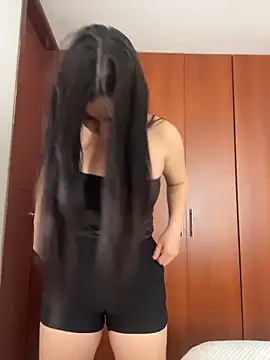 Snapshot of eileensophi chatting on February 22, 2026, 8:18 pm eileensophi online show from February 22, 2026, 8:18 pm